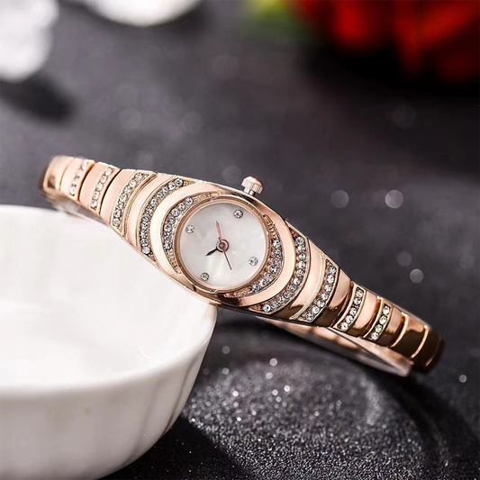 ⌚💎Damen-Armbanduhr mit Strasssteinen🎁✨😍Kostenloser Versand ab 40 €
